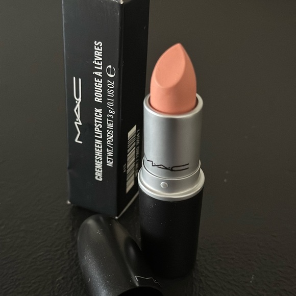 MAC Cosmetics Creamsheen Lipstick - Pure Decoration - Discontinued - Picture 4 of 8
